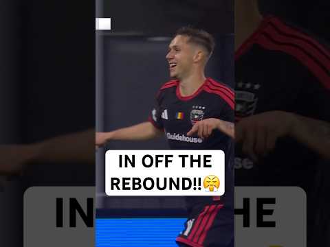 Louis Munteanu NODS IN🔥 the rebound!