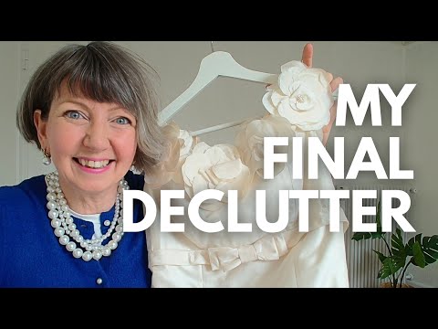What to Do With a Wedding Dress? Minimalist Decluttering Final Item