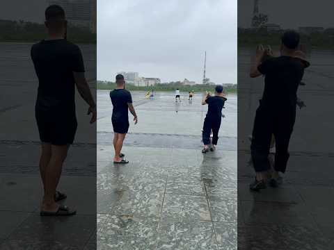 Thả diều chưa kịp bay đã cắm đầu rồi ông nội ơi #kite #kiteflying #shorts #dieusao #patang #layangan