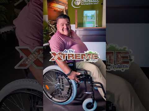 Silla de Ruedas Xtreme Bariátrica de Acero con Doble Cruceta de 22 Pulgadas, Descansapiés Desmontables,Color Negro Lodo 