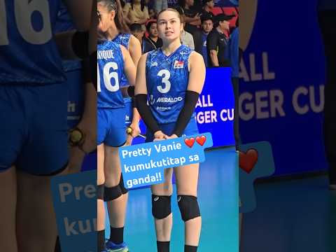 Kumukutitap si Pretty Vanie! Ang ganda talaga #alaspilipinas #vaniegandler #volleyball #pretty #fyp