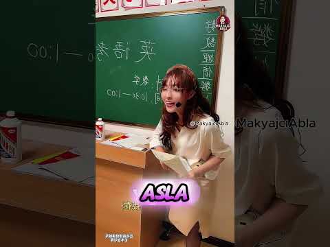 Zeynep Hoca Sınavda Kopya Çekenleri Yakalar! 😂📚