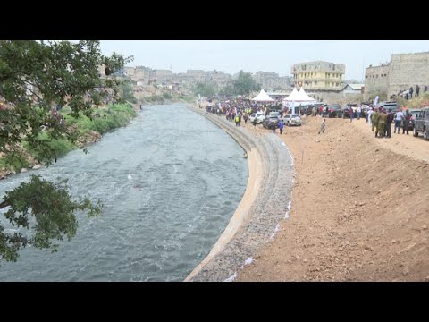 NAIROBI RIVER WATER ALMOST DRINKABLE! PRESIDENT RUTO SHOWS OFF HOW HE HAS CLEANED NAIROBI RIVER