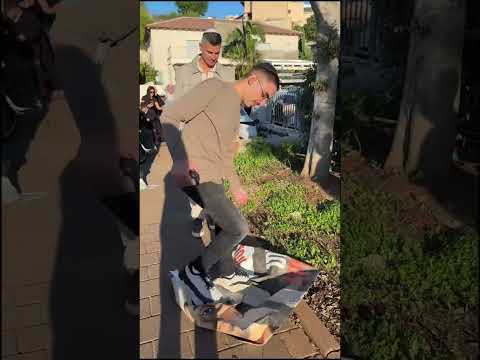 רום ברסלבסקי השלים את כתיבת ספר התורה שנכתב בשבי להחזרתו