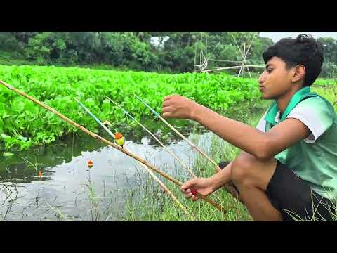Unbelievable Fishing Technique || Traditional Boy Hunting Fish By Bamboo Tools Hook From River Water