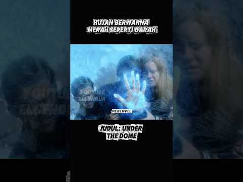 HUJAN MERAH DAN TERKURUNG DI DALAM DINDING ES