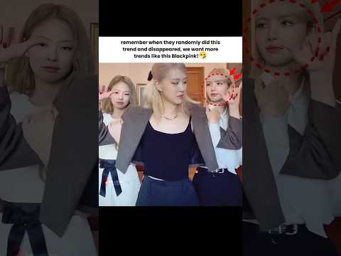 i <strong>wish</strong> they did more trends together 🤧 #blackpink #블랙핑크