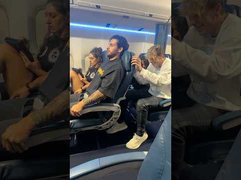 Yea letโs not talk about it ๐ญ #reels #explore #explorepage #omg #fail #dumb #airplane