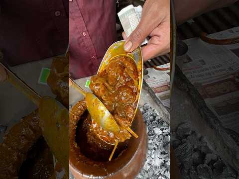 स्टेशन सोनिया सपना का फेमस मटन 550g पैक करवा लिए #streetfood #food #muttonrecepi #foodie