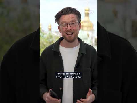 Nick Connolly breaks down Trump's shift in policy on ceasefires | DW News