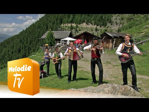 Die Mayrhofner - Mit Schnurrbart, Hut und Geige (Offizielles Musikvideo)