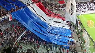 Tifo bleu blanc rouge Lille Aston Villa ambiance