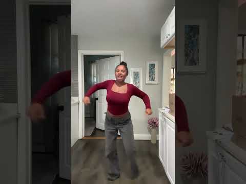 Runnn to meeee #dance #haveitoldyoulatelythatiloveyou #edit #funny #danceedit