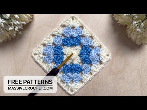 Crochet a SUPER EASY Granny Square for Beginners 👍 💙