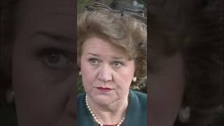 Keeping Up Appearances - Hyacinth and the vicar #keepingupappearances #hyacinth #comedy #lol #uk