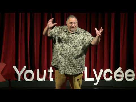 Sanat ile Ufkun Ötesine Yolculuk | Barış Karayazgan | TEDxYouth@LyceeNDS