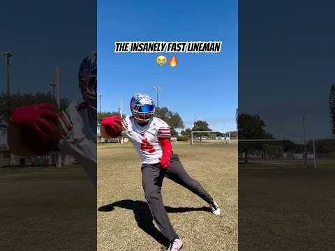 Every team has a lineman that flys 💯 #viralshort #lineman #fast #footballplayer #football