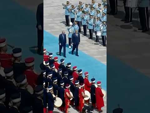 Trump Arrives at Turkey Presidential Palace for NATO Summit