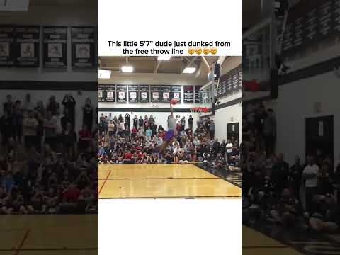 5’7” kid took off from the Foul Line 🤯 #teamflightbrothers