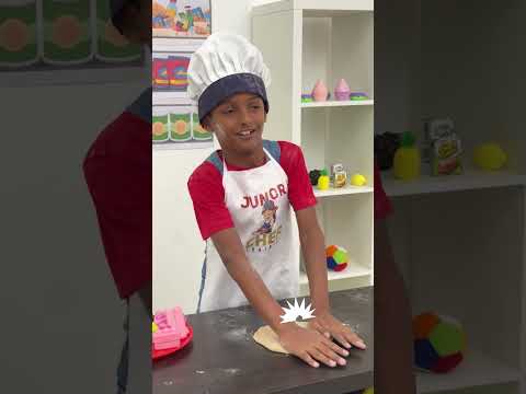Kids Learn To Make Pizza 🍕