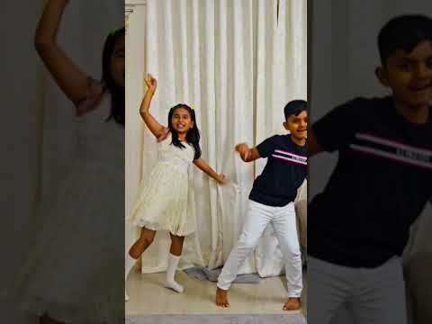 #shakyshaky #shaky #hindi #hindisong #viralvideo #dance #love #reels #viralvideo #viral #instagram