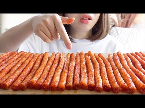 【咀嚼音】辛いのが苦手な私は激辛辣条(ラーティアオ)何本食べられる？【ASMR/EATINGSOUNDS】