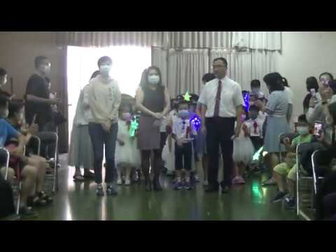 台南市北區大港國小附設幼兒園第15屆畢業典禮~畢業生進場 - YouTube