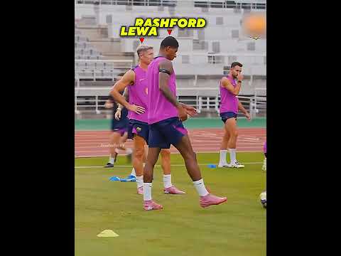 Lewandowski Ignores Rashford😢