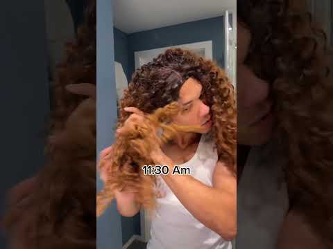 Curly-haired women when they go out VS other women