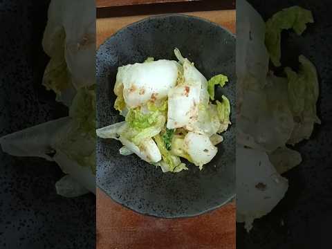 白菜のわさび漬け削り節たっぷりシャキシャキ感も美味しい😆