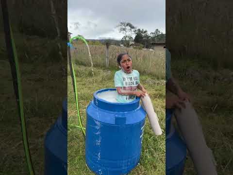 baño en agua fría, me bañé en agua fría, razón baño frío, humor frío, energía fría, reels viral
