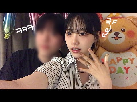 극 F 여자친구한테 깜짝 생일 파티 해줬을 때 반응 ㅋㅋㅋㅋㅋ (선물로 xxx?!)