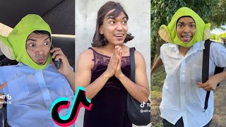 Confundió la playa con la escuela Larin Junior | Alfredo Larin | Animalize21 | Emaxz y Otros 
