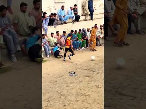 kiya card ta ya nahi #ronaldofans #soccerplayer #suuuuuu #bestdefender #football
