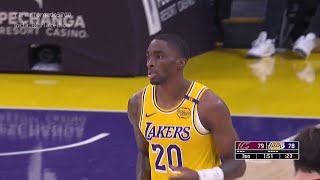 Shake Milton makin' it SHAKE in Crypto for another three! 2/2 from deep