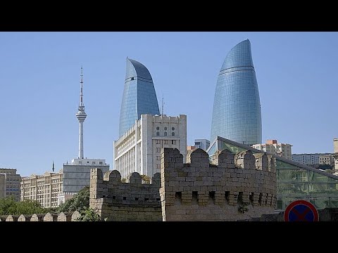 Cosa visitare a Baku, capitale dell'Azerbaigian, dove l'antico e il moderno si incontrano