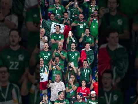 IMAGEN VIRAL EN LA TRIBUNA DE MEXICO VS VENEZUELA