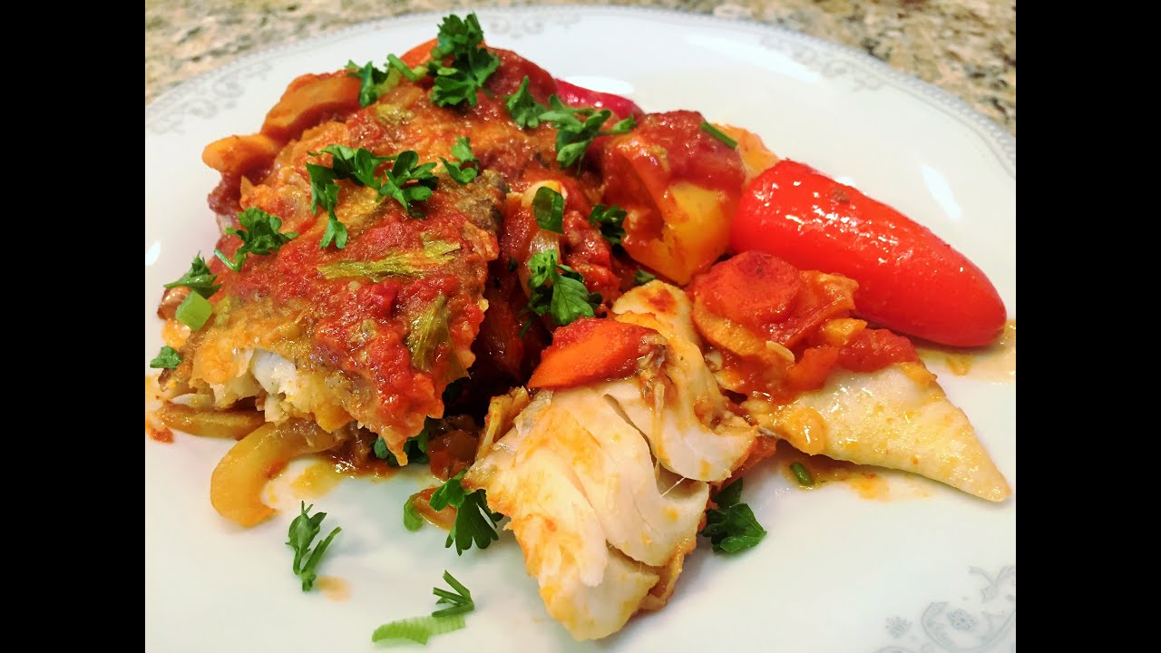 МОРСКАЯ РЫБА с овощами в томатном соусе. Донская кухня.