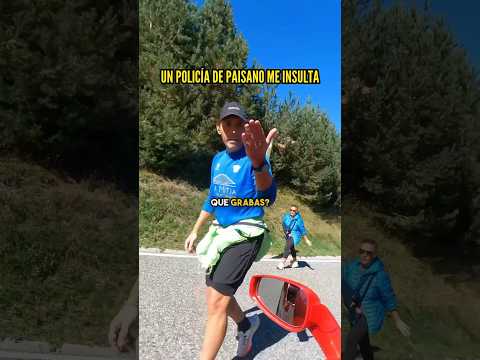 Un policía de paisano me insulta mientras circulo tranquilo en mi Ferrari