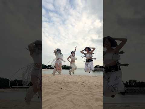 𝐒𝐡𝐚𝐤𝐞 𝐢𝐭 𝐚𝐧𝐝 𝐛𝐚𝐤𝐞 𝐢𝐭 ᕕ(ᐛ)ᕗ˚:⟡📹 at Singapore, Palawan Beach