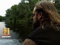 Team Dynamics in Competitive River Logging