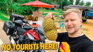 Rainy Motorbike Adventure from Bangkok to Prachuap Khiri Khan / Non-Touristy Thailand Tour