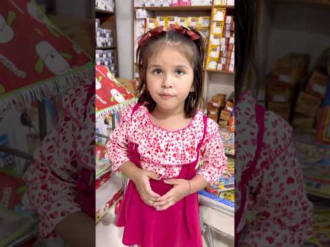 Vedika ko chhote baby wala jhula chahiy 👍😂