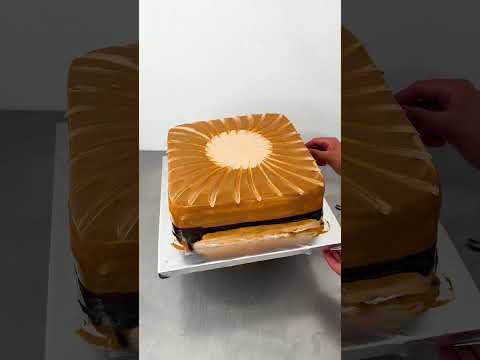 sencillo decorado de torta con dulce de leche