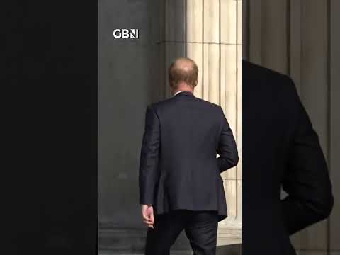 BREAKING: Prince Harry arrives at the Invictus Games ceremony #princeharry #breakingnews #gbnews