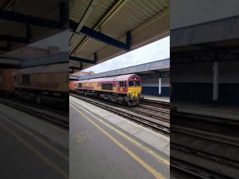66186 freight train Southampton Central 5/7/21