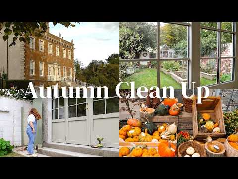 Cosy Autumn Cottage Vlog | Garden Clean Up, Bees & Pumpkins After Dark 🎃