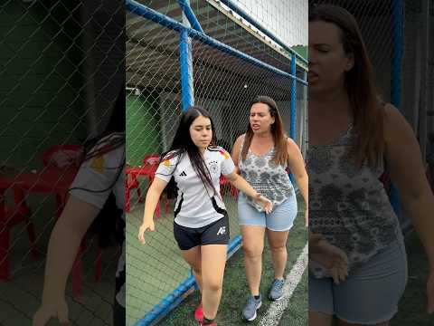 CHAPÉU ROTATIVO COMPRADOR DE CAMISAS FUTEBOLÍSTICAS
