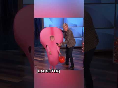 She went as Miley Cyrus' tongue ?