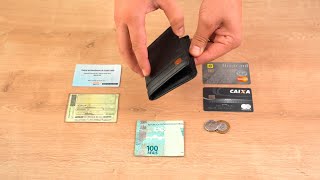 Vídeo adicional 3 do item Carteira Masculina Slim de Couro Café - CNH, RG e Cartões